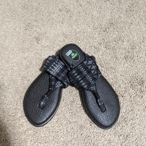 New sanuk yoga sling 2 sanfals